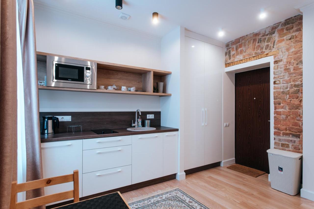 ריגה Stylish Latvian-Style Studio Apartment Near City Center, Parks, Cafes & Public Transit מראה חיצוני תמונה